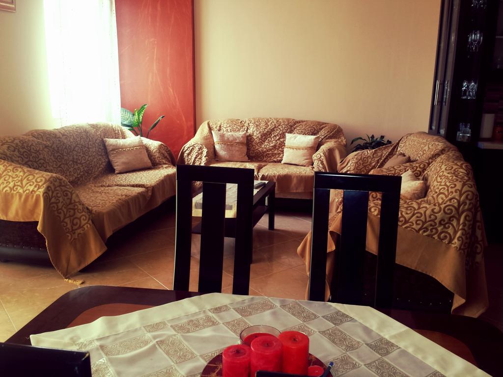 Apartment Angel ซารานเดอ ห้อง รูปภาพ
